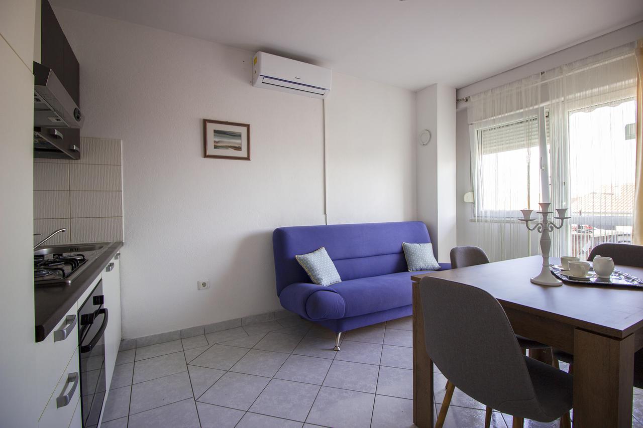 Apartments Hajdi Duće エクステリア 写真